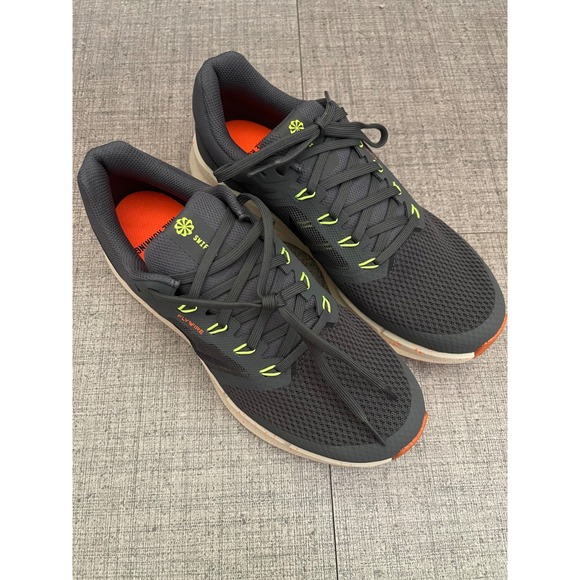 NIKE Run Swift 3 Running Shoes NEW Grey Black Green Mens 8.5 Womens 10 main image 9
